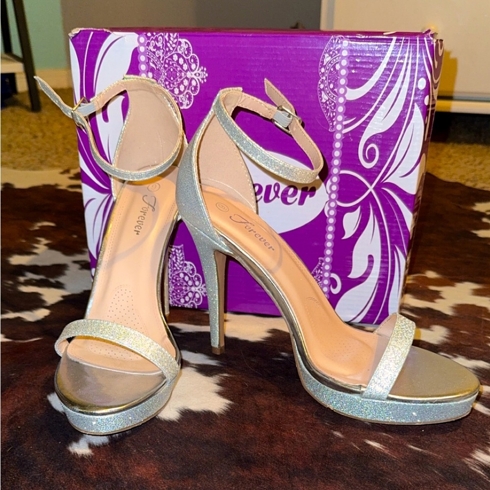Forever Heels, 9, silver, sparkles